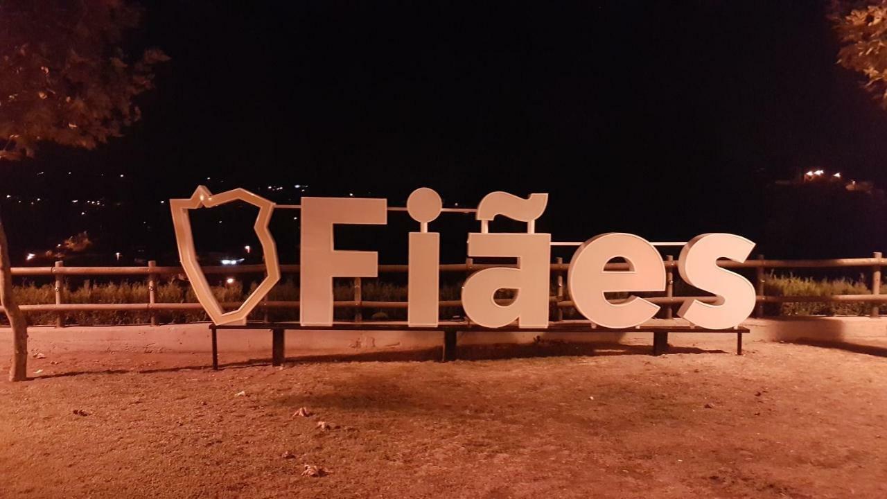 Ulfilanis Vila Fiães المظهر الخارجي الصورة